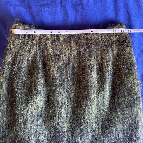 Wool Pencil Skirt - Picture 5 of 7